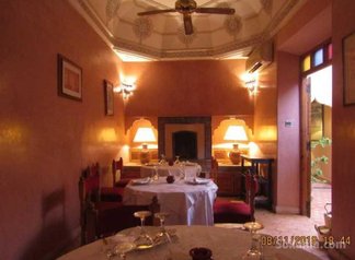 Opportunité réstaurant fonctionnel à riad zitoune