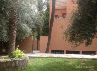 Villa a vendre a marrakech ourika 100million
