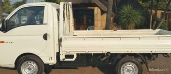 HYUNDAI H-100