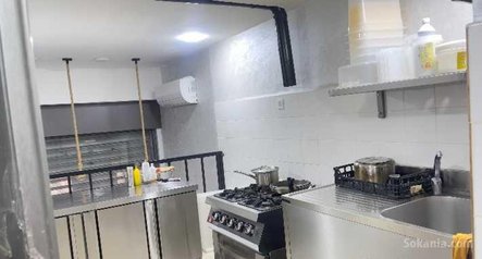 Pizzeria/snack moderne en vente