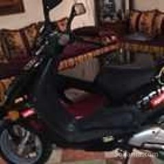 Moto racing