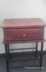 1 table de chevet