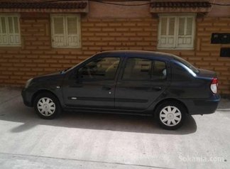Renault clio essence