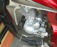 Moto triporteur