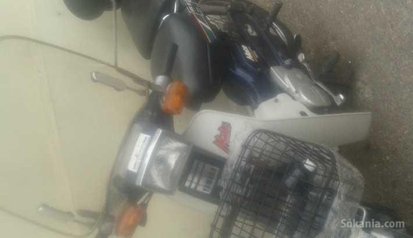 Yamaha v50 blue