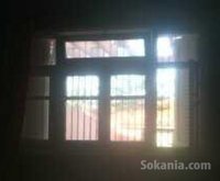 lot de fenetres en bois