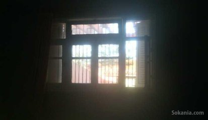 Lot de fenetres en bois