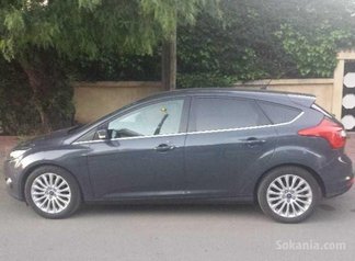 FORD FOCUS TITANIUM