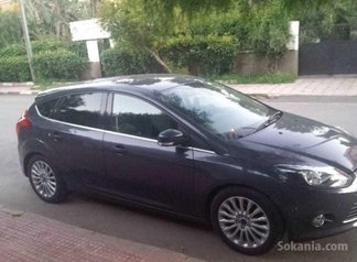 FORD FOCUS TITANIUM