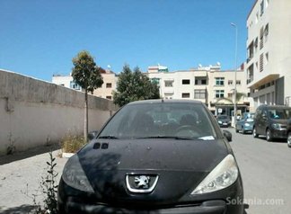 VOITURE 206 a vendre