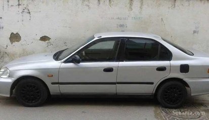 Honda Civic Essence