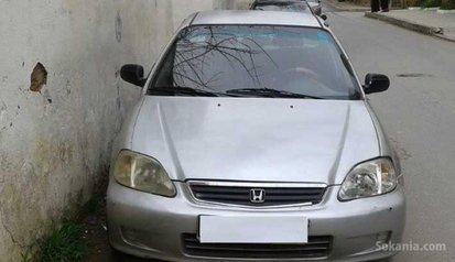 Honda Civic Essence