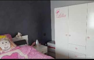 Chambre à coucher complète avec bureau