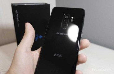 Samsung Galaxy S9 plus noir 256 gb ram 6gb