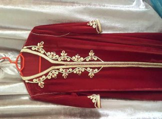 Capes traditionnelles haute couture