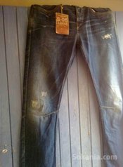 Jeans pull and bear