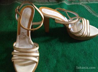 3abaya/sandales