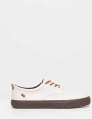 Basket Pull and bear