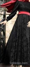 Robe noir en dentelle
