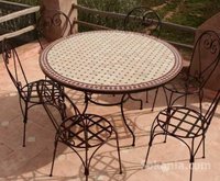 grandes table avec 4 chaises en zelige marbre