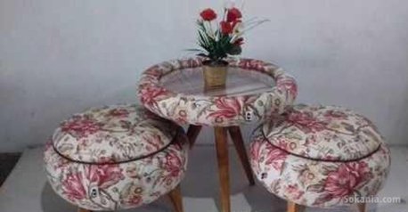 Table plus deux chaise