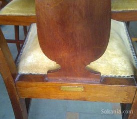 Table de salle à manger à six chaises