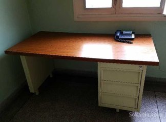 Bureau métallique 3 tiroirs