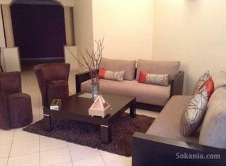 Salon et fauteuil à vendre