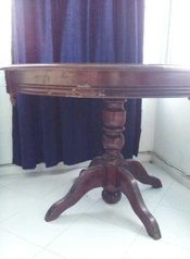 TABLE RONDE 1,15m de diamètre EN BOIS MASSIF
