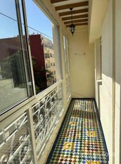 Appartement a côté lycée Med v