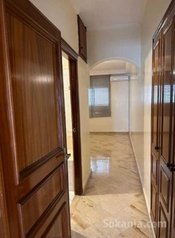 Appartement a côté lycée Med v