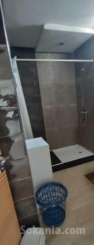Appartement avec terrasse ensoleille au centre