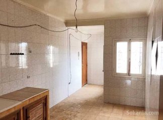 Appartement vide comporte 2 chambres