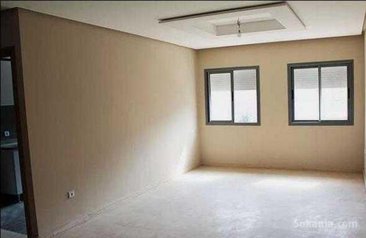 Appartements a partir de 90 m2 bon finition