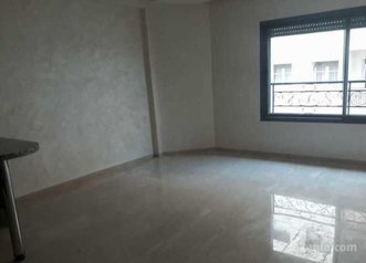 Studio neuf à louer