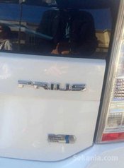 Toyota Prius Hybrid Essence 2011