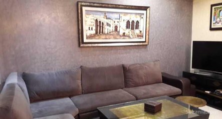 شقة فاخرة مفروشة مساحتها 130 متر