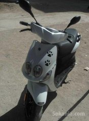 YAMAHA NEOS model aout .2013