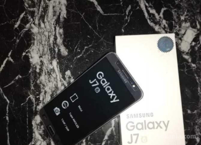 Samsung J7 2016 Neuf Avec Accessoires