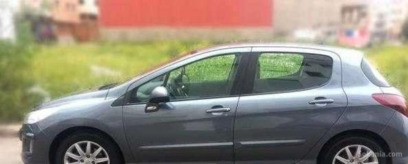 Peugeot 308 modèle 2011