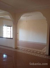 Vente r+3 plus local commercial