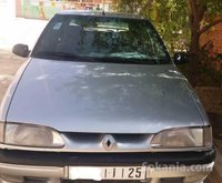 Renault 19