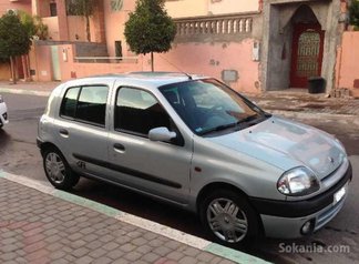 Renault clio coupe