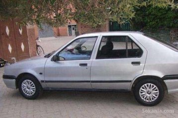 Renault 19