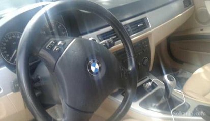 Bmw 320i essence