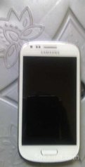 Samsung Galaxy S3 mini 8GB Blanc Neuf