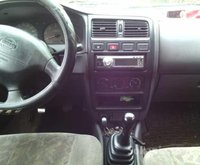 Nissan modele 1999