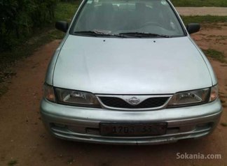 Nissan modele 1999