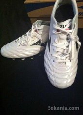 Crampons Football Soccer Mizuno Morelia Neo