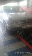 Mercedes e220 très bon état